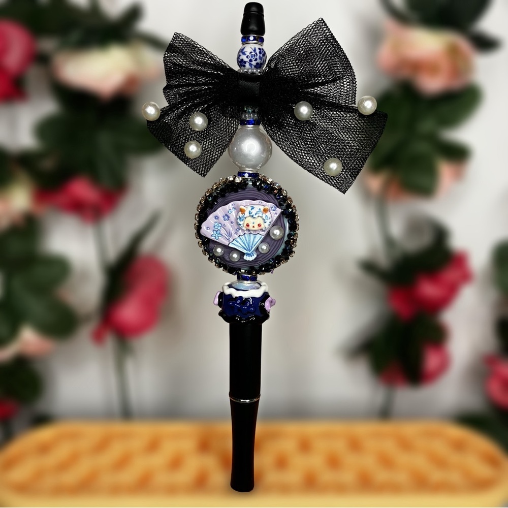 Handmade Extended Beaded Pen with Black Bow, Faux Pearls, & Fan Cream Glue Bead